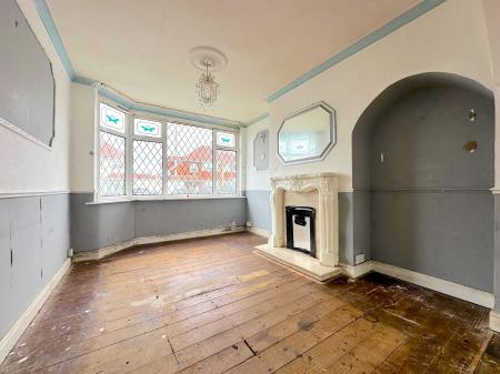 3 bedroom Semi-detached house for sale in Colman Avenue, Wednesfield, Wolverhampton, WV11