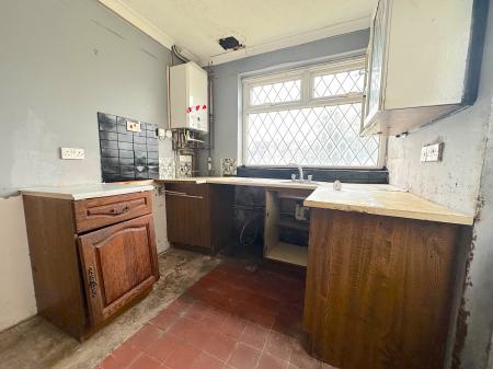 3 bedroom Semi-detached house for sale in Colman Avenue, Wednesfield, Wolverhampton, WV11