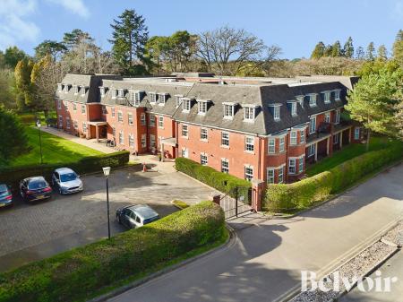 Castlecroft Road, Castlecroft, Wolverhampton, WV3