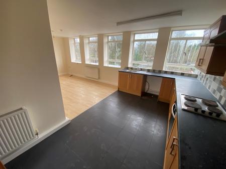 1 bedroom Flat to let in High Street, Wednesfield, Wolverhampton, WV11