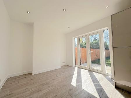 3 bedroom Semi-detached house for sale in Willow Avenue, Wednesfield, Wolverhampton, WV11