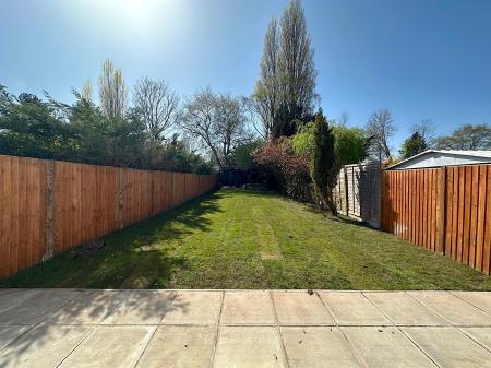 3 bedroom Semi-detached house for sale in Willow Avenue, Wednesfield, Wolverhampton, WV11