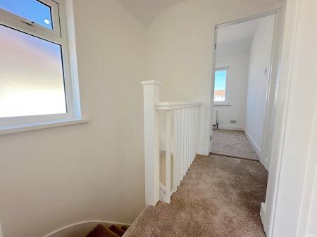 3 bedroom Semi-detached house for sale in Willow Avenue, Wednesfield, Wolverhampton, WV11