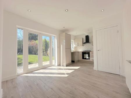 3 bedroom Semi-detached house for sale in Willow Avenue, Wednesfield, Wolverhampton, WV11