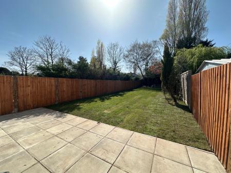 3 bedroom Semi-detached house for sale in Willow Avenue, Wednesfield, Wolverhampton, WV11