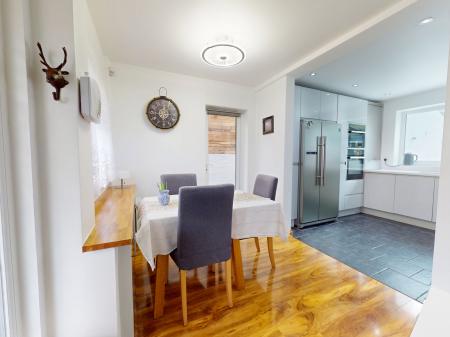 2 bedroom Semi-detached house for sale in Barnfield Road, East Park, Wolverhampton, WV1