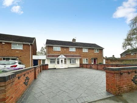 Barnfield Road, East Park, Wolverhampton, WV1