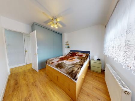 2 bedroom Semi-detached house for sale in Barnfield Road, East Park, Wolverhampton, WV1