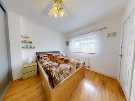 2 bedroom Semi-detached house for sale in Barnfield Road, East Park, Wolverhampton, WV1