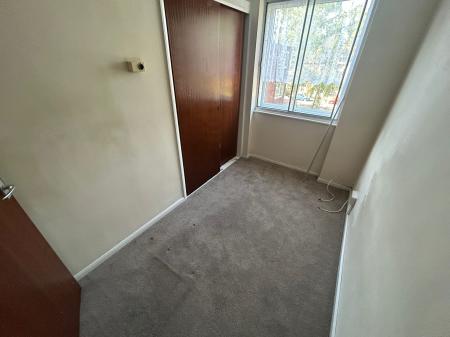 2 bedroom Flat to let in Compton Road, Wolverhampton, WV3