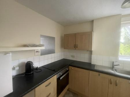 2 bedroom Flat to let in Compton Road, Wolverhampton, WV3