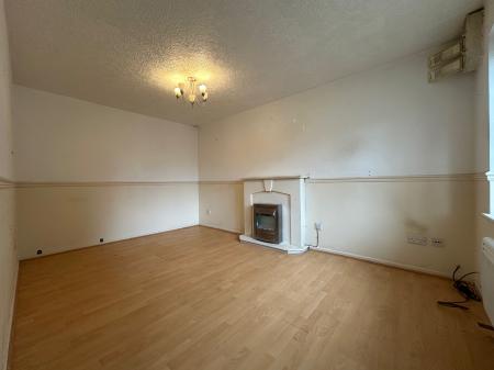 1 bedroom End of terrace house to let in Ambleside Close, Bilston, WV14