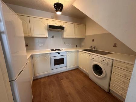 1 bedroom End of terrace house to let in Ambleside Close, Bilston, WV14