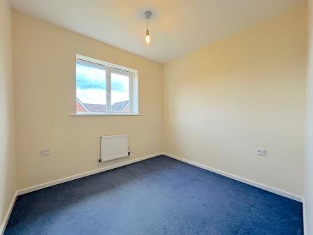 3 bedroom Semi-detached house for sale in Grayling Walk, Heath Town, Wolverhampton, WV10