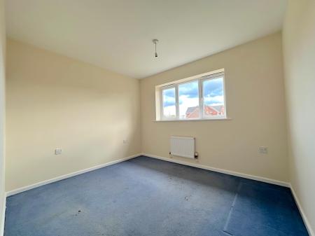 3 bedroom Semi-detached house for sale in Grayling Walk, Heath Town, Wolverhampton, WV10