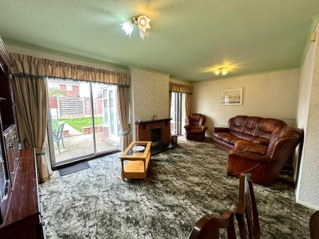 3 bedroom Detached house for sale in Denmead Drive, Wolverhampton, WV11