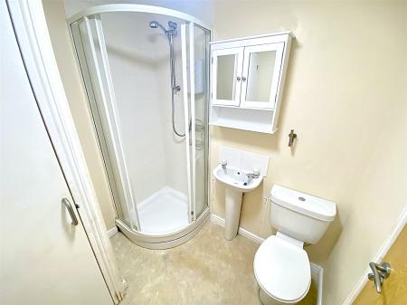 2 bedroom Apartment to let in Gomer Street, Willenhall, WV13