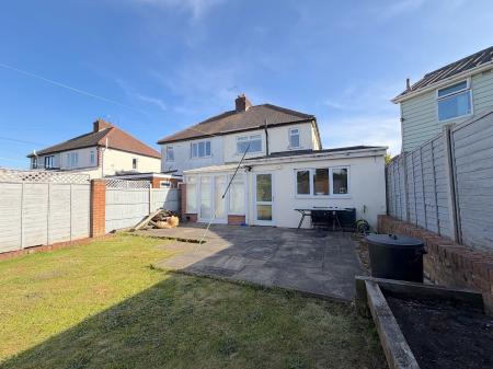 3 bedroom Semi-detached house for sale in Lincoln Avenue, Willenhall, Wolverhampton, WV13