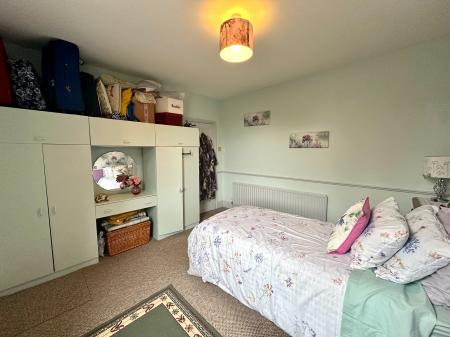 3 bedroom Semi-detached house for sale in James Street, Willenhall, Wolverhampton, WV13