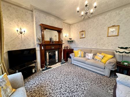 3 bedroom Semi-detached house for sale in James Street, Willenhall, Wolverhampton, WV13