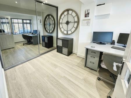 4 bedroom Detached house for sale in Buttermere Drive, Essington