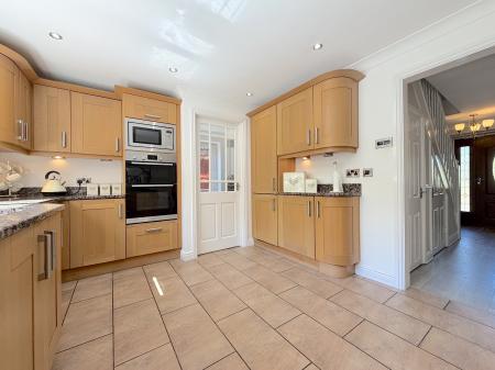 4 bedroom Detached house for sale in Buttermere Drive, Essington