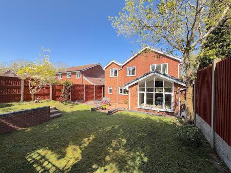 4 bedroom Detached house for sale in Buttermere Drive, Essington