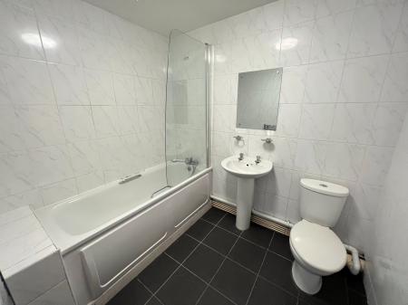 1 bedroom Flat to let in Cheapside, Wolverhampton, WV1