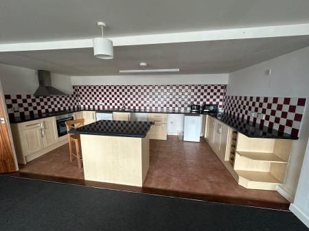 1 bedroom Flat to let in Dudley Street, Sedgley, DY3