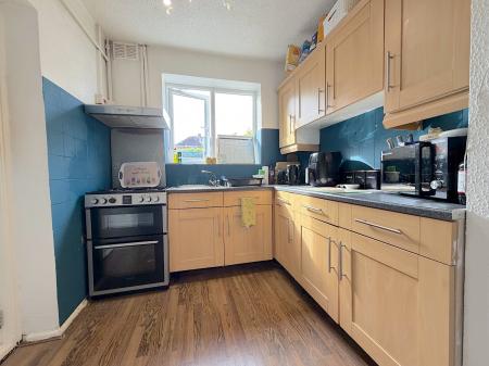 3 bedroom Semi-detached house for sale in Griffiths Drive, Wednesfield, Wolverhampton, WV11