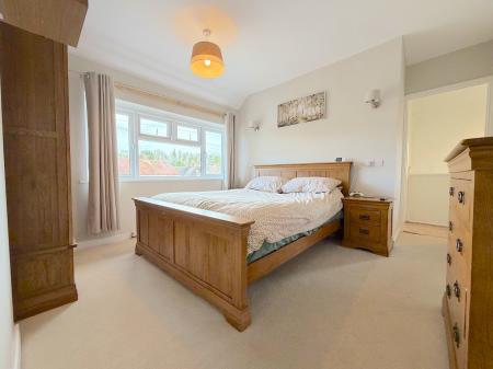 3 bedroom Semi-detached house for sale in Griffiths Drive, Wednesfield, Wolverhampton, WV11