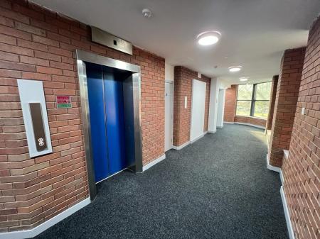 2 bedroom Apartment to let in Church Street, Wolverhampton, WV2
