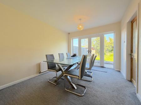 3 bedroom Semi-detached house for sale in Elizabeth Avenue, Blakenhall, Wolverhampton, WV4
