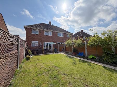 3 bedroom Semi-detached house for sale in Duckhouse Road, Wednesfield, Wolverhampton, WV11