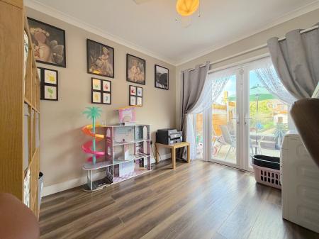 3 bedroom Semi-detached house for sale in Duckhouse Road, Wednesfield, Wolverhampton, WV11