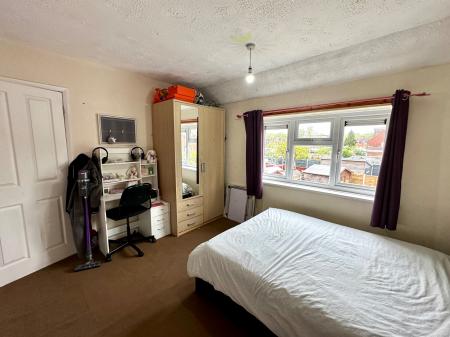 3 bedroom Semi-detached house for sale in Brindley Avenue, Ashmore Park, Wolverhampton, WV11