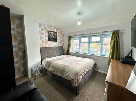 3 bedroom Semi-detached house for sale in Brindley Avenue, Ashmore Park, Wolverhampton, WV11