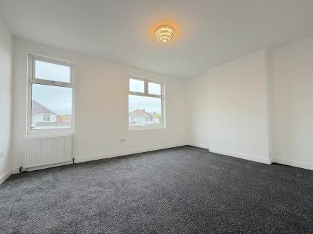 3 bedroom Semi-detached house for sale in Wolverhampton Road East, Parkfields, Wolverhampton, WV4