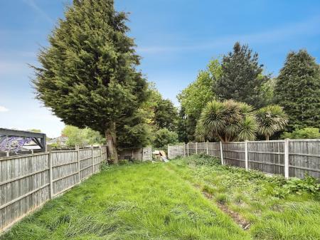 2 bedroom End of terrace house for sale in Wood Avenue, Wednesfield, Wolverhampton, WV11