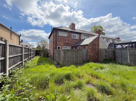 2 bedroom End of terrace house for sale in Wood Avenue, Wednesfield, Wolverhampton, WV11