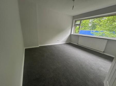 3 bedroom Semi-detached house to let in Cannock Road, Featherstone, WV10