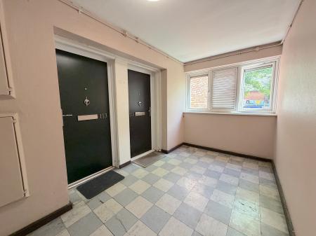 1 bedroom Flat for sale in Oxford Street, Bilston, Wolverhampton, WV14