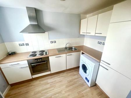 2 bedroom Apartment to let in Gomer Street, Willenhall, WV13