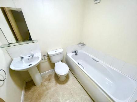 2 bedroom Apartment to let in Gomer Street, Willenhall, WV13