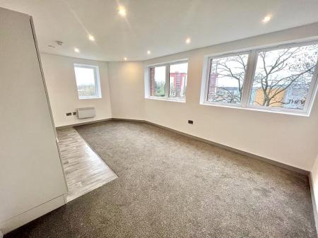 1 bedroom Flat for sale in Church Street, Wolverhampton City Centre, Wolverhampton, WV2