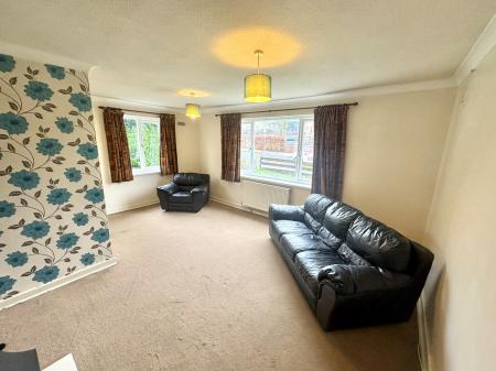 3 bedroom Semi-detached house to let in Swancote Drive, Wolverhampton, WV4
