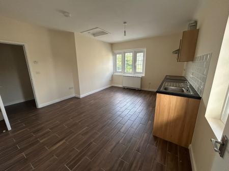 1 bedroom Flat to let in Oxley Moor Road, Wolverhampton, WV10