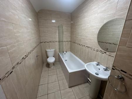 1 bedroom Flat to let in Oxley Moor Road, Wolverhampton, WV10