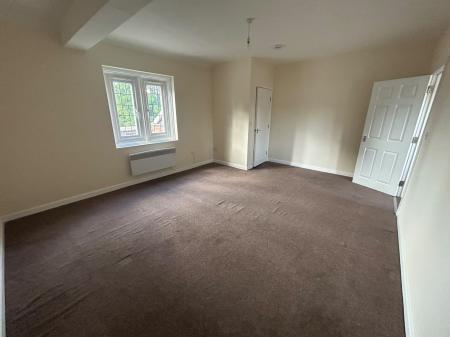 1 bedroom Flat to let in Oxley Moor Road, Wolverhampton, WV10
