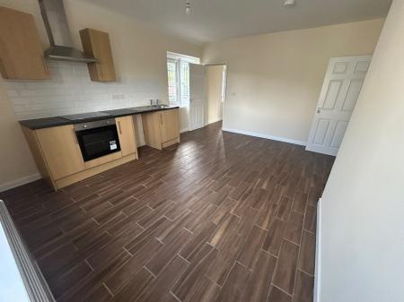 1 bedroom Flat to let in Oxley Moor Road, Wolverhampton, WV10